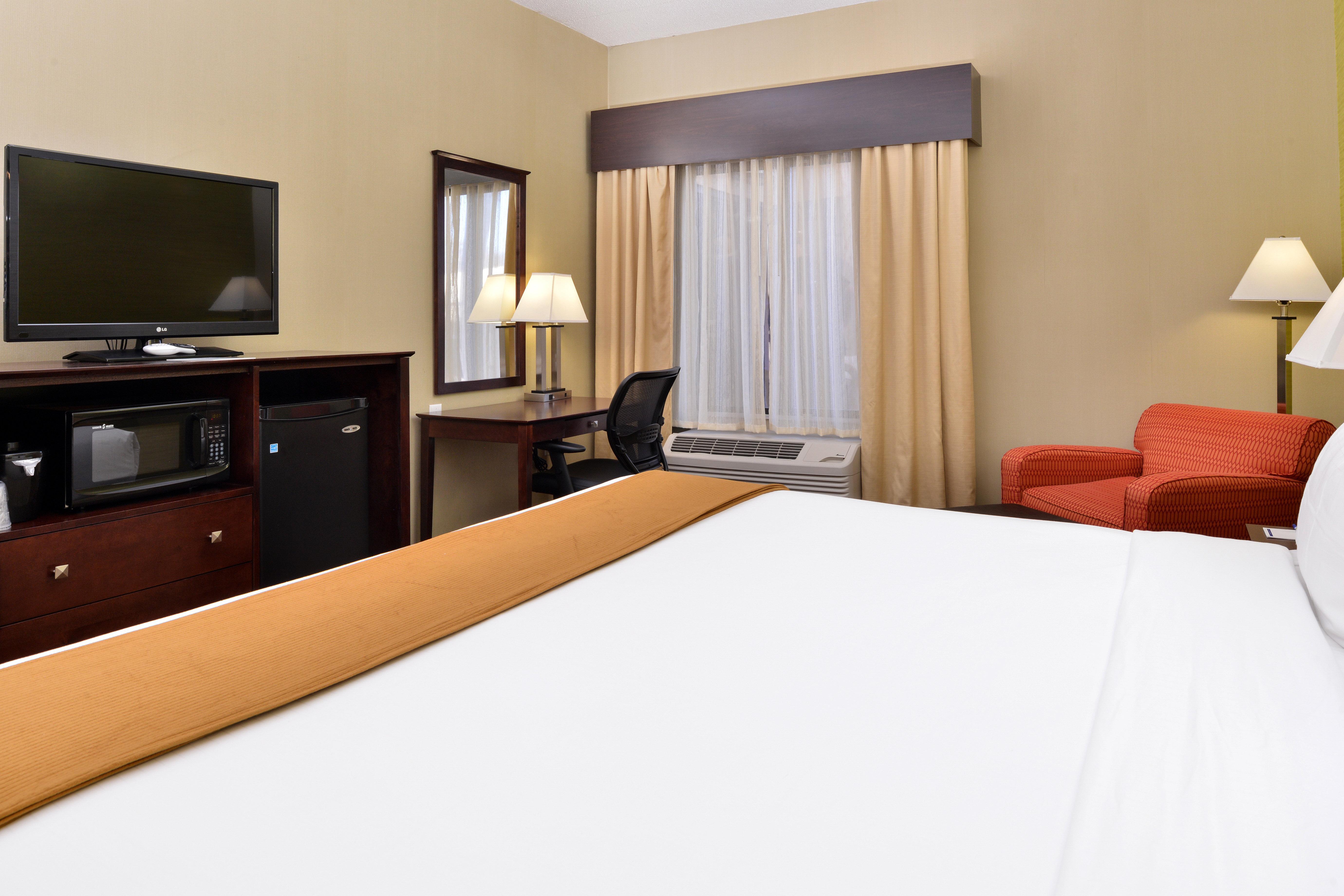 Holiday Inn Express Hotel & Suites Indianapolis W - Airport Area By Ihg Exterior foto